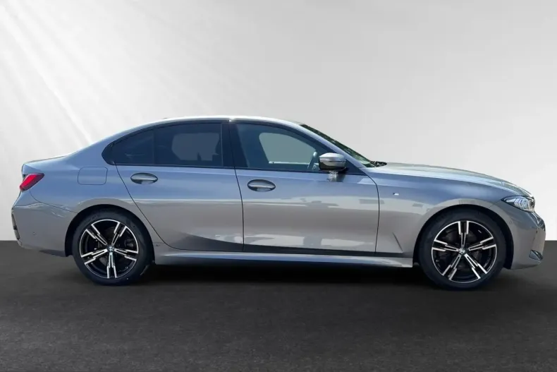 BMW 320 (Seria 3) din 2025 cu 25.851 km - oferta BMW229937 - foto 2