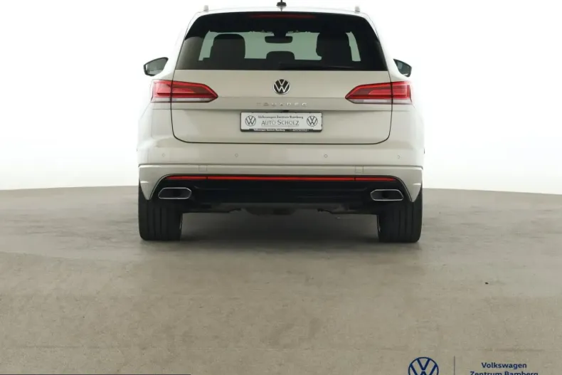 Volkswagen Touareg din 2023 cu 65.750 km - oferta VOL229938 - foto 5