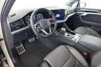Volkswagen Touareg din 2023 cu 65.750 km - oferta VOL229938 - foto 10