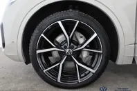 Volkswagen Touareg din 2023 cu 65.750 km - oferta VOL229938 - foto 12