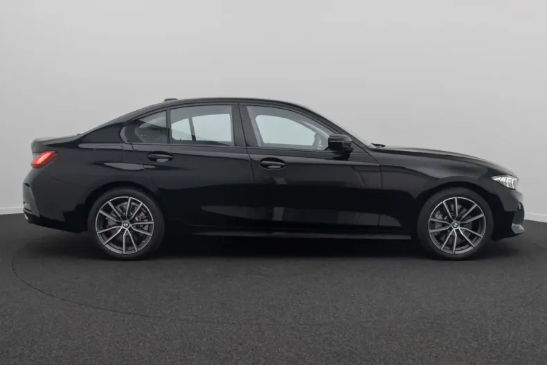 BMW 330 (Seria 3) din 2022 cu 37.067 km - oferta BMW229939 - foto 5