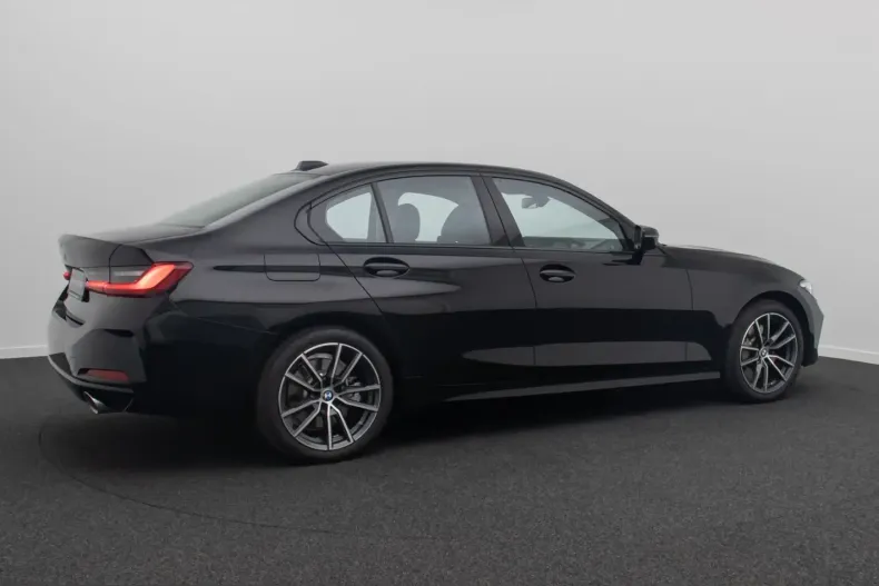 BMW 330 (Seria 3) din 2022 cu 37.067 km - oferta BMW229939 - foto 6