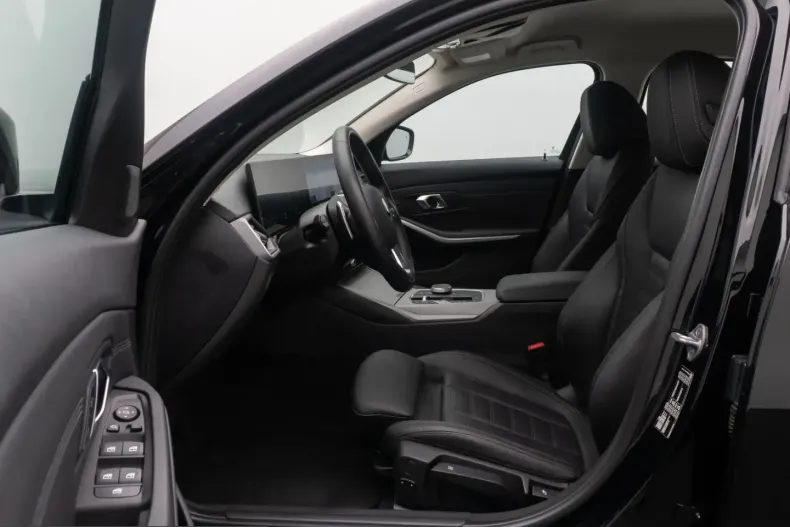 BMW 330 (Seria 3) din 2022 cu 37.067 km - oferta BMW229939 - foto 19