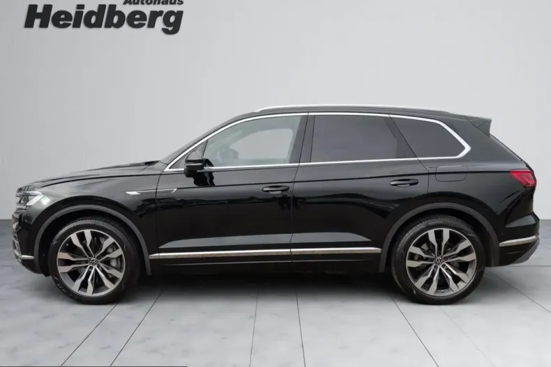 Volkswagen Touareg din 2022 cu 42.233 km - oferta VOL229940 - foto 5