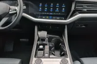 Volkswagen Touareg din 2022 cu 42.233 km - oferta VOL229940 - foto 35