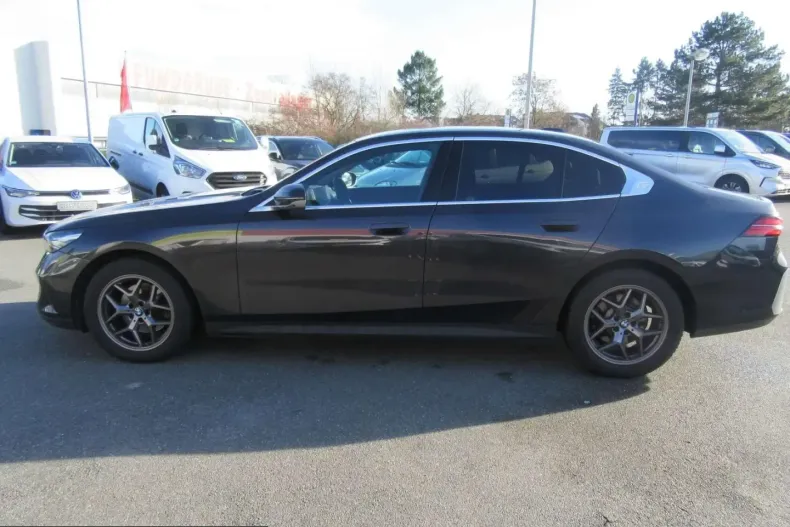 BMW 520 (Seria 5) din 2025 cu 44.000 km - oferta BMW229942 - foto 10