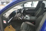 Volkswagen Touareg din 2022 cu 62.953 km - oferta VOL229950 - foto 5