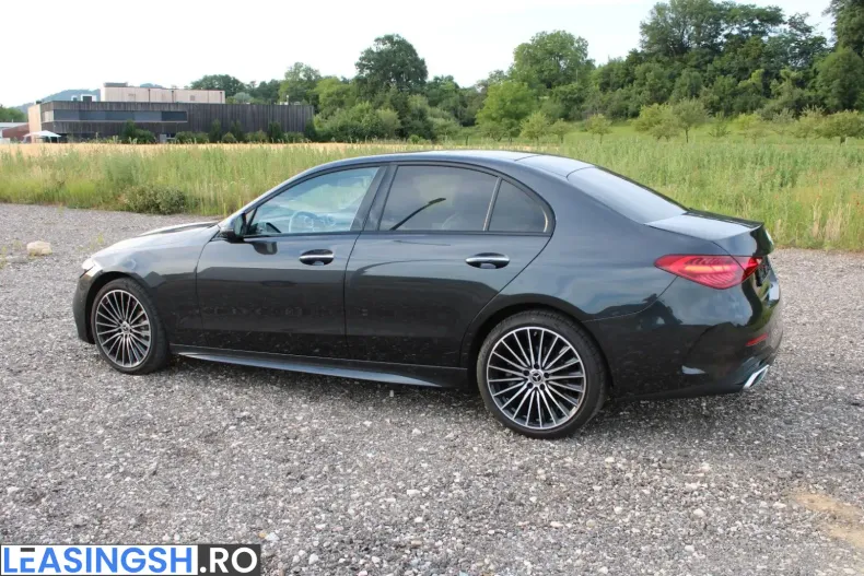 Mercedes-Benz C 300 (Clasa C) din 2025 cu 52.000 km - oferta MER229952 - foto 7
