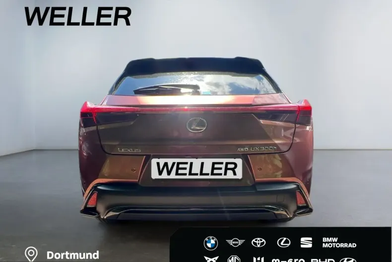 Lexus UX din 2024 cu 14.862 km - oferta LEX229957 - foto 6