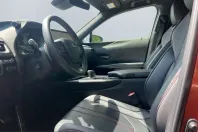 Lexus UX din 2024 cu 14.862 km - oferta LEX229957 - foto 9