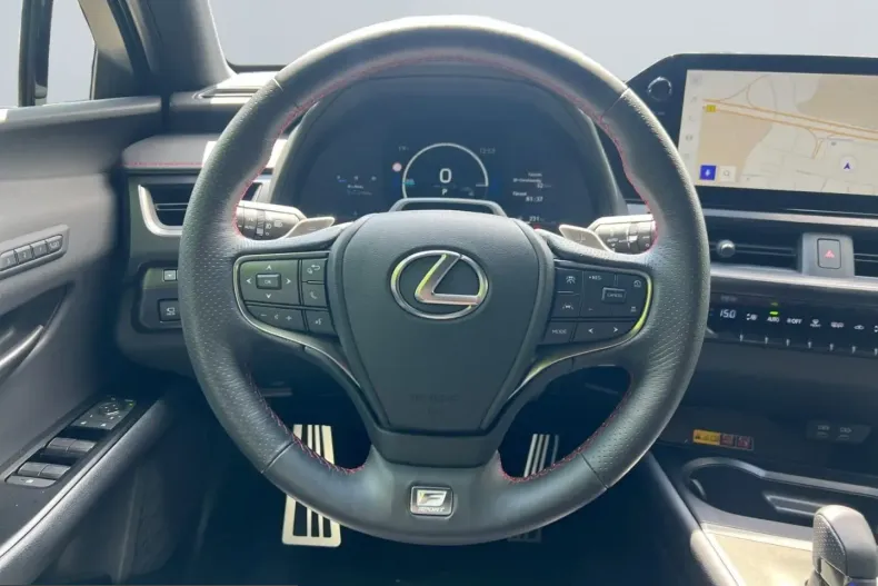 Lexus UX din 2024 cu 14.862 km - oferta LEX229957 - foto 12
