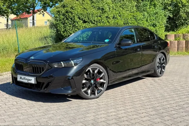 BMW 540 (Seria 5) din 2025 cu 20.853 km - oferta BMW229958 - foto 2