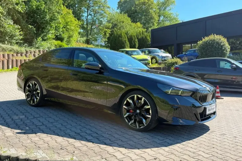 BMW 540 (Seria 5) din 2025 cu 20.853 km - oferta BMW229958 - foto 3