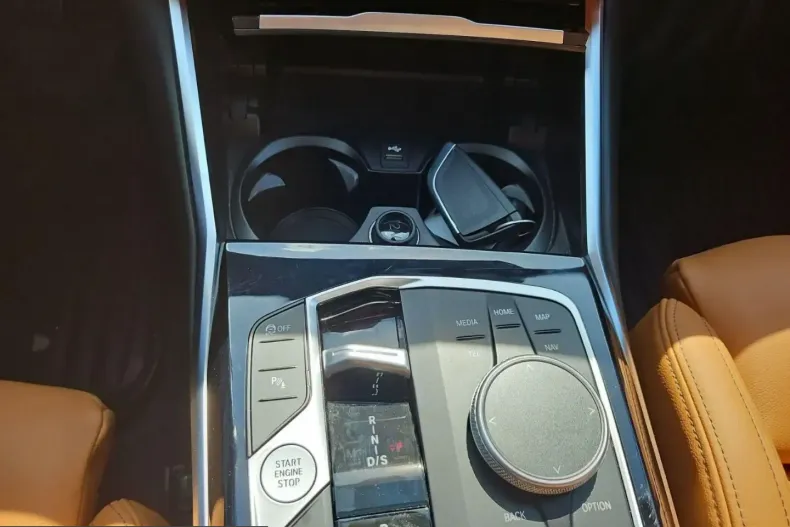 BMW 320 (Seria 3) din 2023 cu 61.164 km - oferta BMW229960 - foto 19