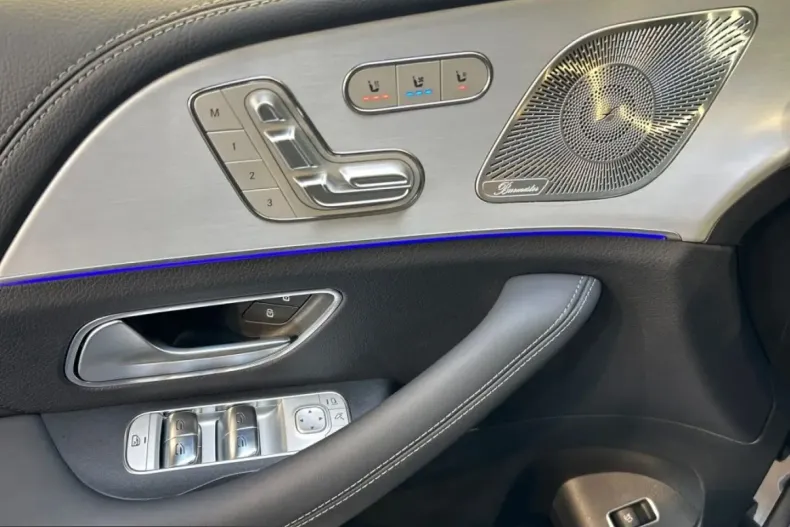 Mercedes-Benz GLE 300 (Clasa GLE) din 2025 cu 19.565 km - oferta MER229971 - foto 18