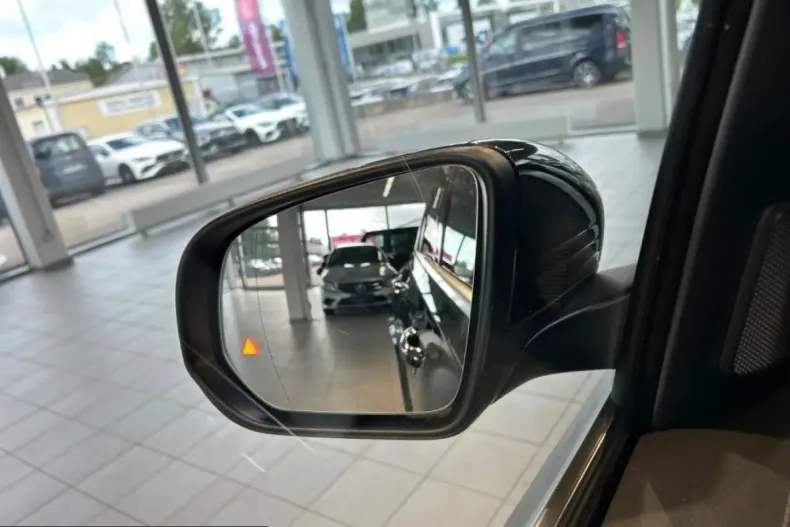 Mercedes-Benz GLE 300 (Clasa GLE) din 2025 cu 19.565 km - oferta MER229971 - foto 19