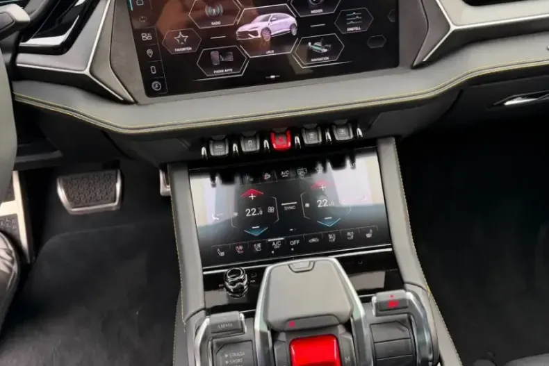 Lamborghini Urus din 2025 cu 29.800 km - oferta LAM229976 - foto 14