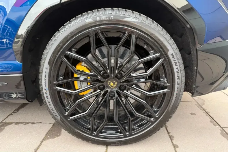 Lamborghini Urus din 2025 cu 29.800 km - oferta LAM229976 - foto 29