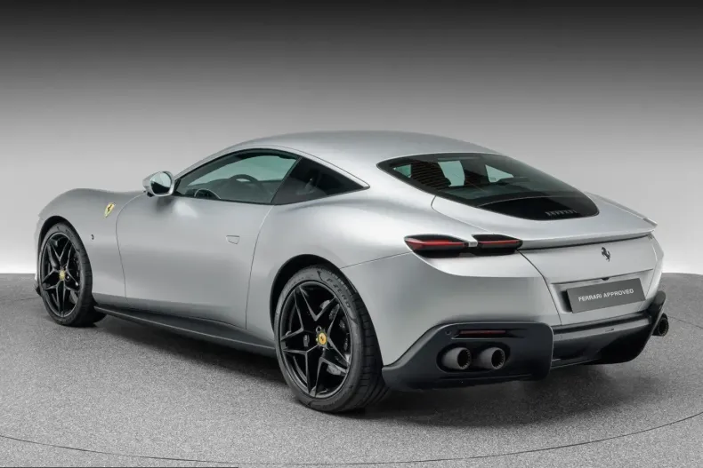 Ferrari Roma din 2023 cu 26.800 km - oferta FER229980 - foto 3