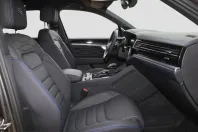 Volkswagen Touareg din 2025 cu 24.604 km - oferta VOL229981 - foto 6
