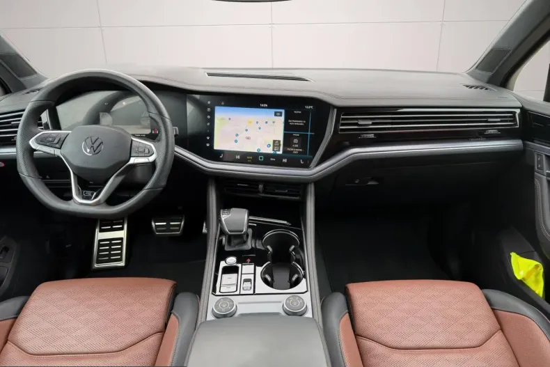 Volkswagen Touareg din 2025 cu 15.457 km - oferta VOL229984 - foto 11
