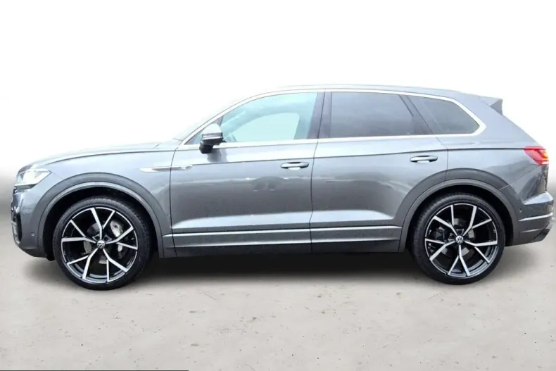 Volkswagen Touareg din 2022 cu 86.023 km - oferta VOL229987 - foto 2