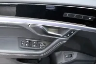 Volkswagen Touareg din 2022 cu 86.023 km - oferta VOL229987 - foto 13