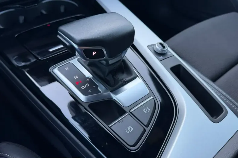 Audi A5 din 2022 cu 44.600 km - oferta AUD229988 - foto 17