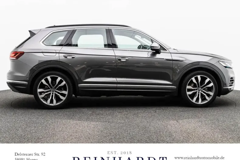 Volkswagen Touareg din 2022 cu 77.067 km - oferta VOL229989 - foto 5