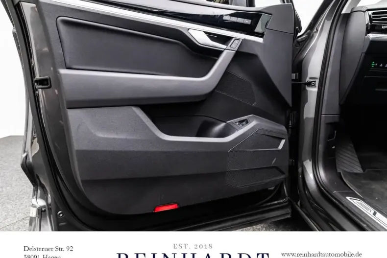 Volkswagen Touareg din 2022 cu 77.067 km - oferta VOL229989 - foto 11
