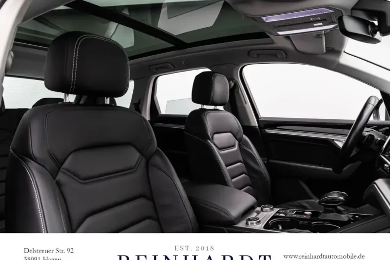Volkswagen Touareg din 2022 cu 77.067 km - oferta VOL229989 - foto 18