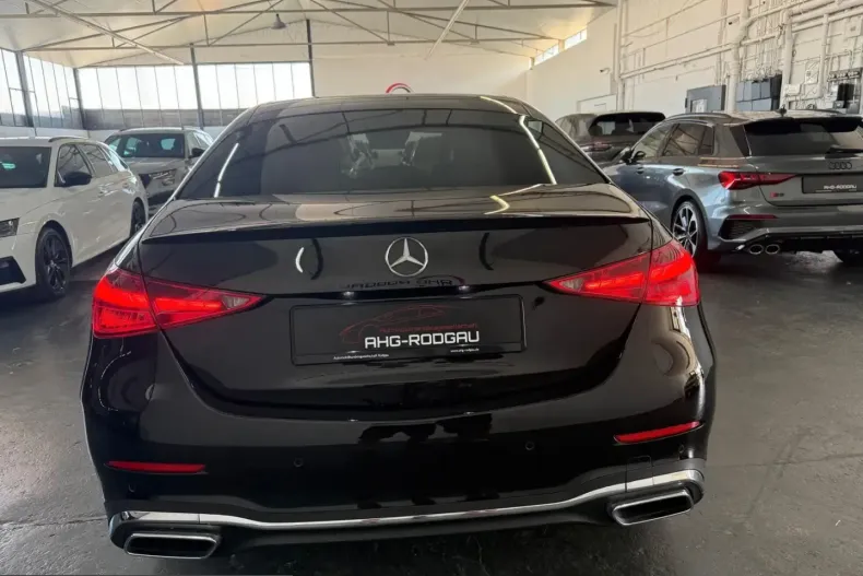 Mercedes-Benz C 220 (Clasa C) din 2023 cu 48.221 km - oferta MER229990 - foto 12
