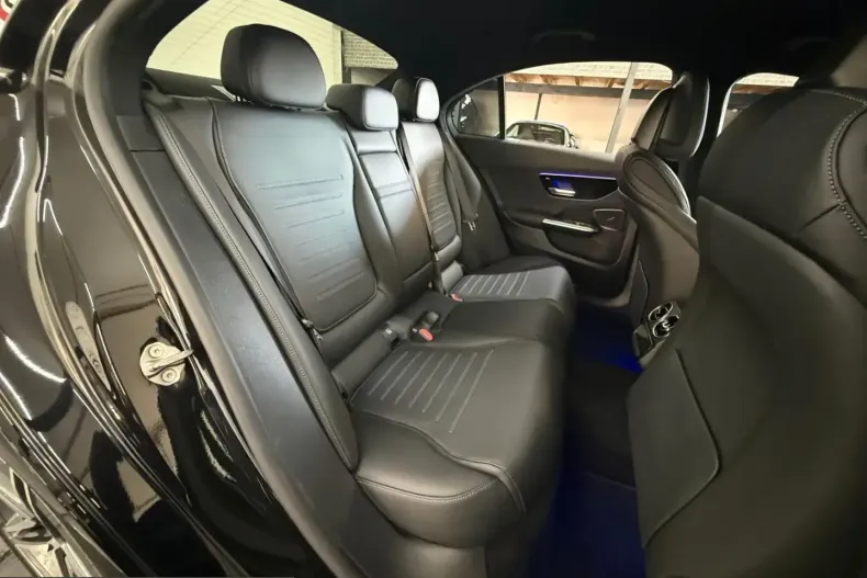 Mercedes-Benz C 220 (Clasa C) din 2023 cu 48.221 km - oferta MER229990 - foto 22