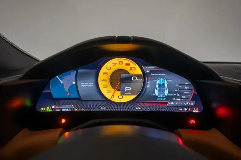 Ferrari Roma din 2022 cu 39.900 km - oferta FER229992 - foto 24