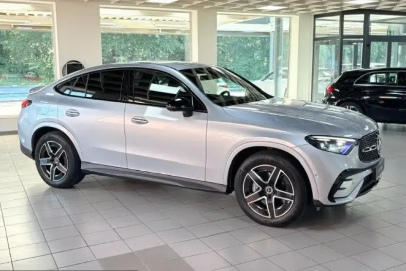 Mercedes-Benz GLC 300 (Clasa GLC) din 2024 cu 23.645 km - oferta MER229999 - foto 1