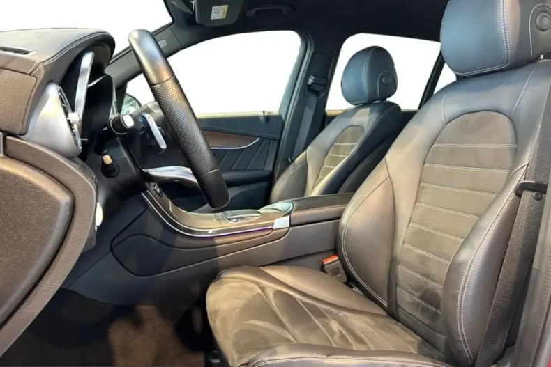 Mercedes-Benz GLC 220 (Clasa GLC) din 2022 cu 33.646 km - oferta MER230003 - foto 7
