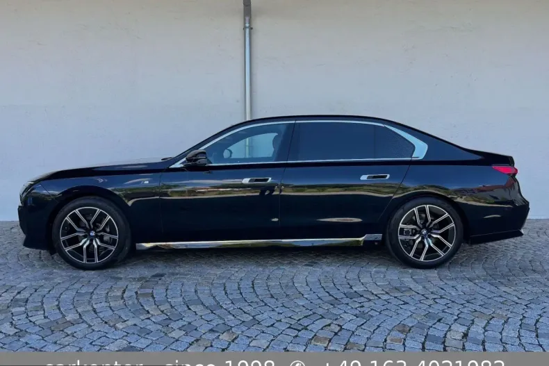 BMW 740 (Seria 7) din 2024 cu 22.154 km - oferta BMW230009 - foto 1