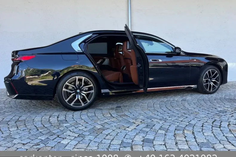 BMW 740 (Seria 7) din 2024 cu 22.154 km - oferta BMW230009 - foto 3