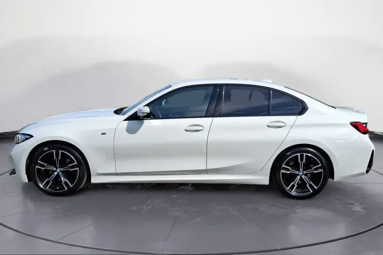 BMW 320 (Seria 3) din 2023 cu 27.900 km - oferta BMW230018 - foto 2