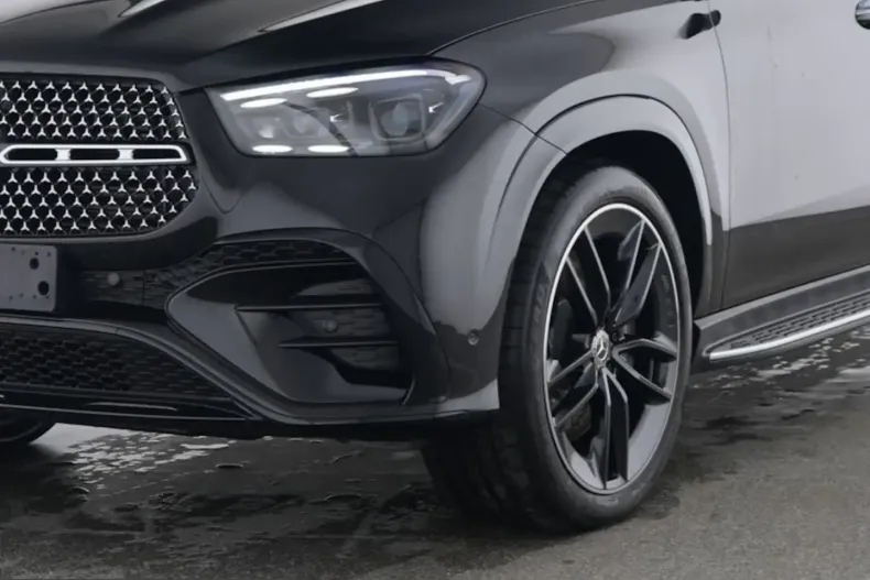 Mercedes-Benz GLE 450 (Clasa GLE) din 2024 cu 20.900 km - oferta MER230030 - foto 3