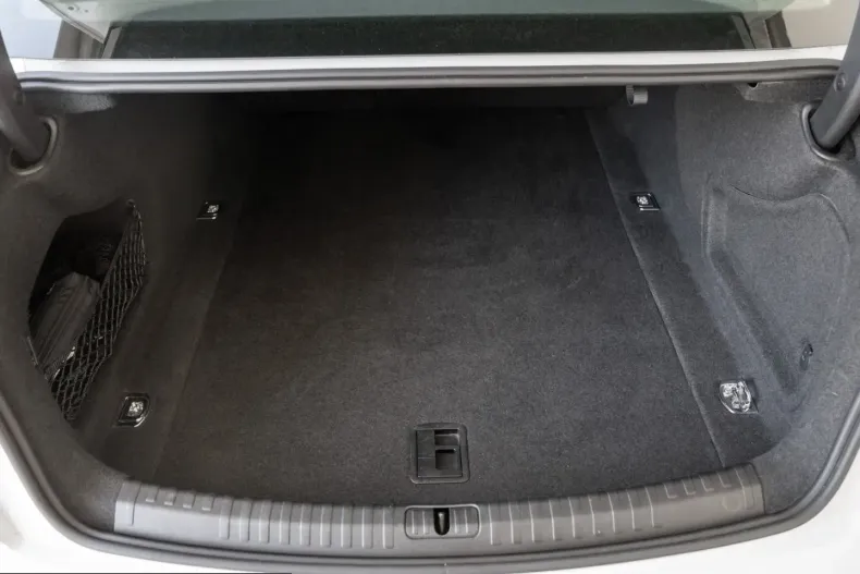 Audi A6 din 2023 cu 57.530 km - oferta AUD230033 - foto 28