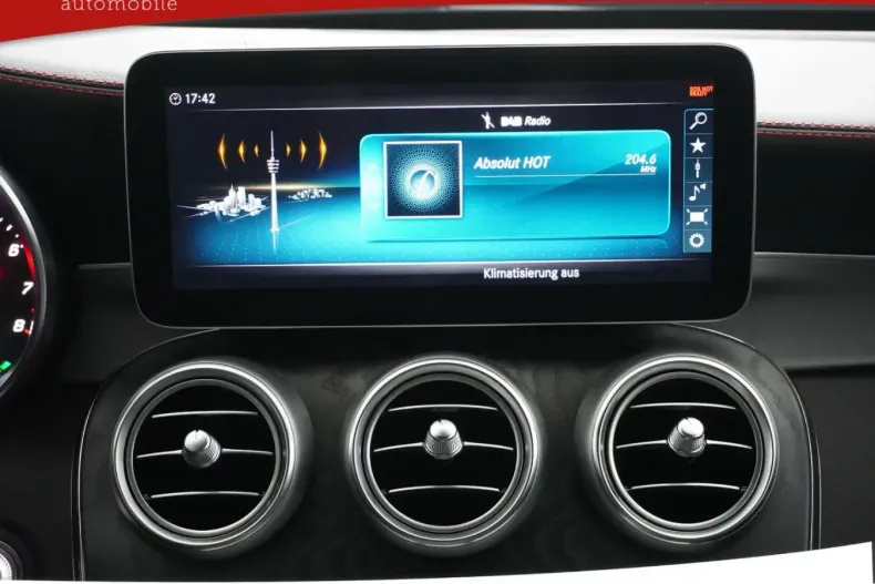 Mercedes-Benz C 300 (Clasa C) din 2022 cu 18.491 km - oferta MER230036 - foto 16