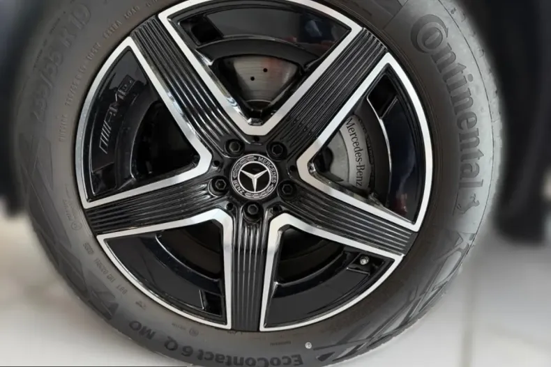Mercedes-Benz GLC 300 (Clasa GLC) din 2025 cu 13.900 km - oferta MER230046 - foto 16
