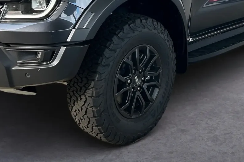 Ford Raptor din 2025 cu 3.500 km - oferta FOR230053 - foto 8