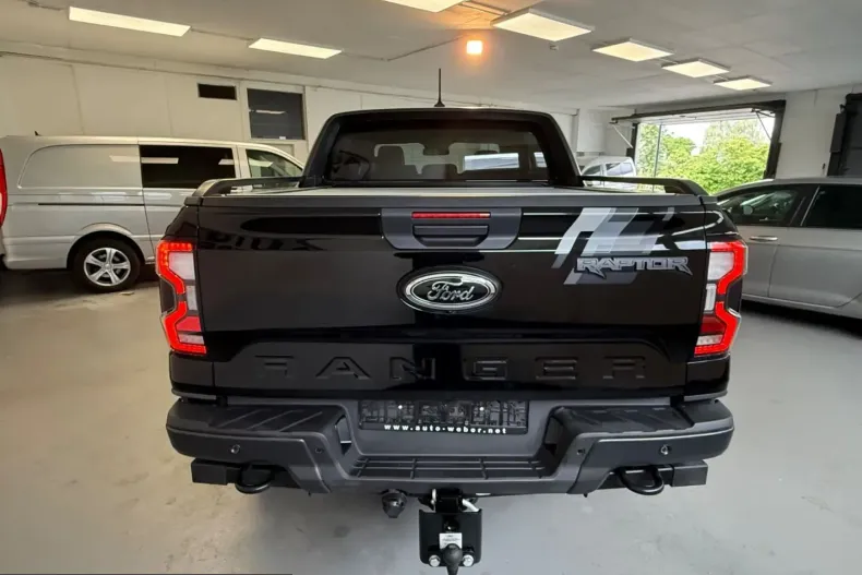 Ford Raptor din 2025 cu 12.500 km - oferta FOR230054 - foto 11