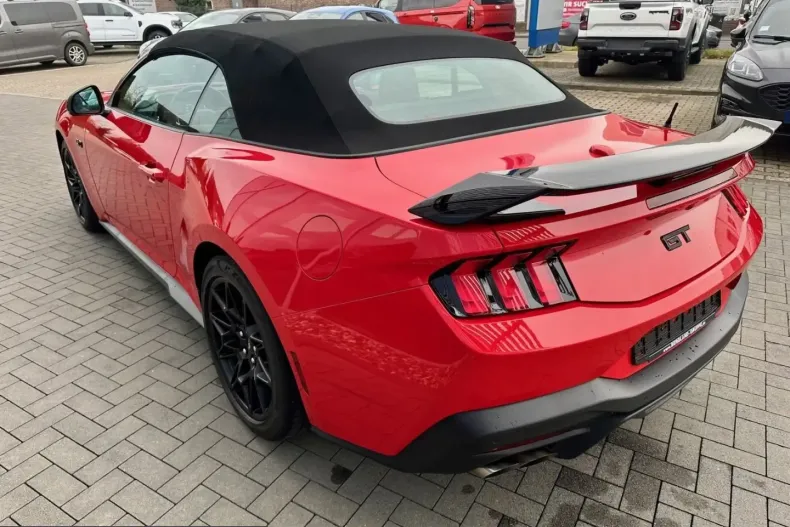 Ford Mustang din 2025 cu 4.800 km - oferta FOR230055 - foto 6