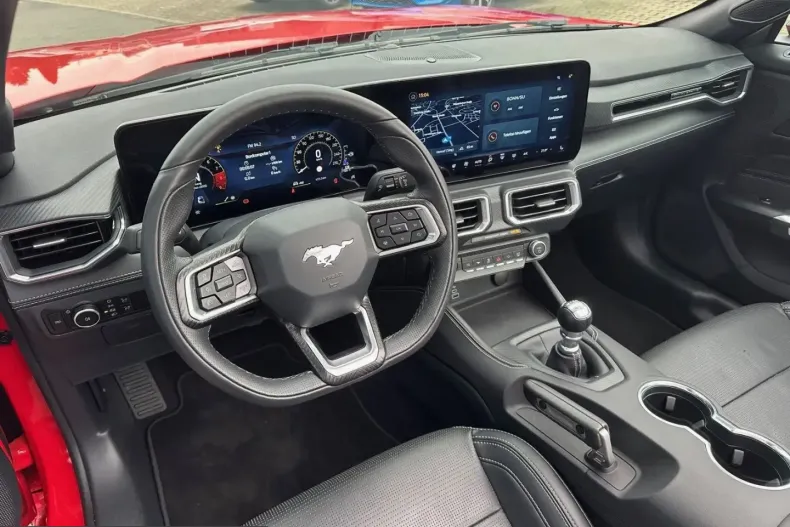 Ford Mustang din 2025 cu 4.800 km - oferta FOR230055 - foto 12