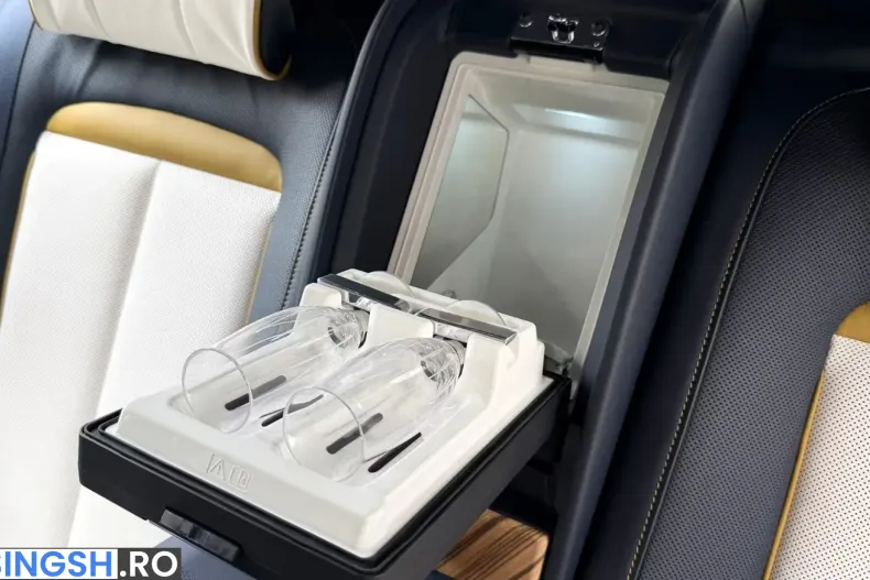 Rolls-Royce Cullinan din 2024 cu 12.200 km - oferta ROL230076 - foto 17