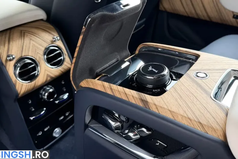 Rolls-Royce Cullinan din 2024 cu 12.200 km - oferta ROL230076 - foto 18