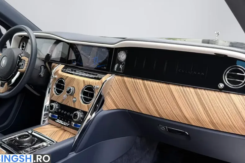 Rolls-Royce Cullinan din 2024 cu 12.200 km - oferta ROL230076 - foto 24